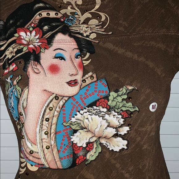 New with tags ladies t shirt - Picture 2 of 2